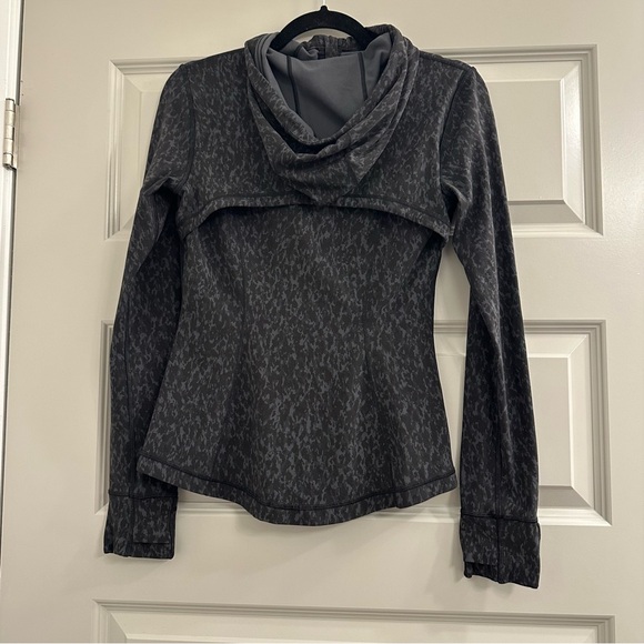 Lululemon Hooded Define Jacket *Nulu - Picture 4 of 8